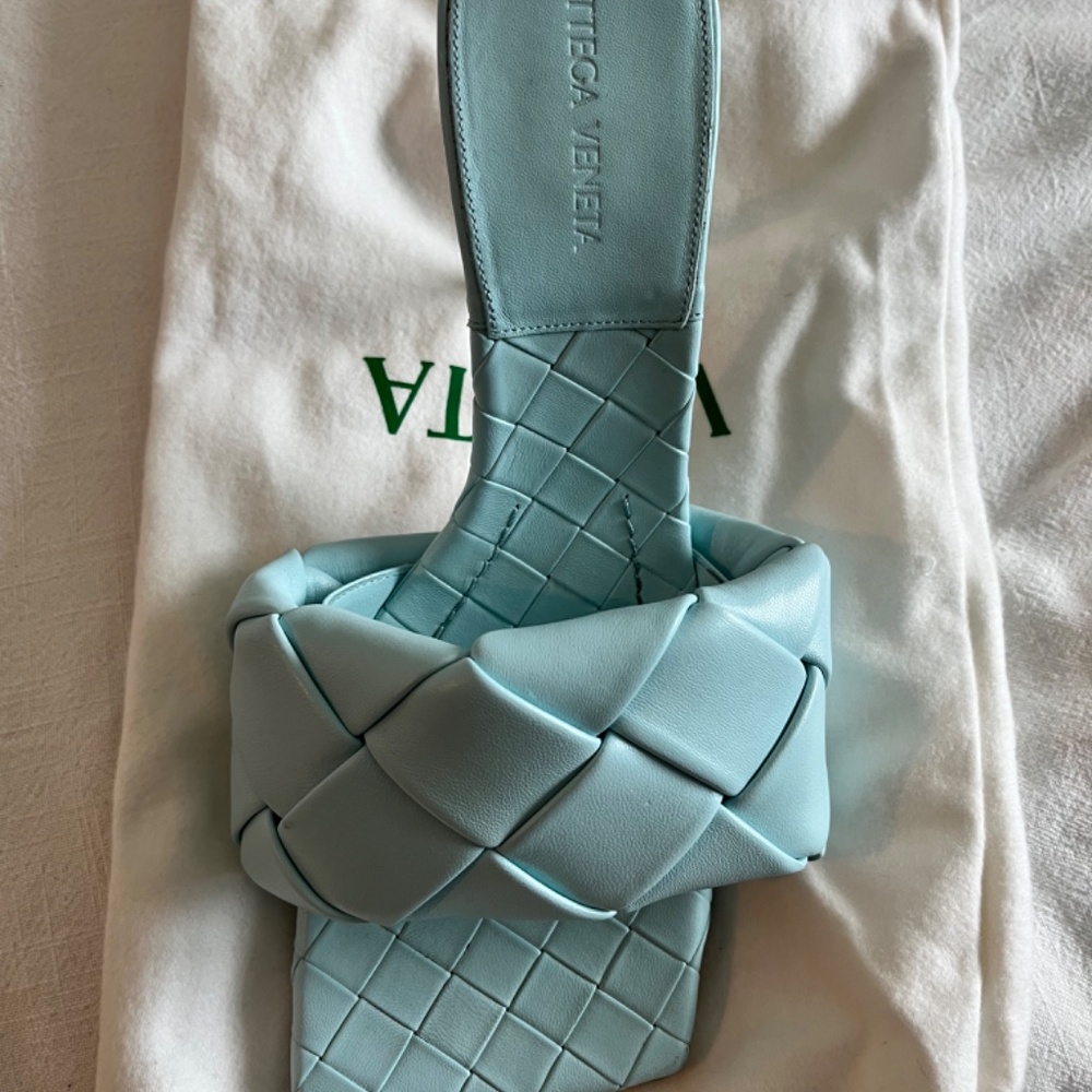 Bottega Veneta Lido Mules - Picture 3 of 6